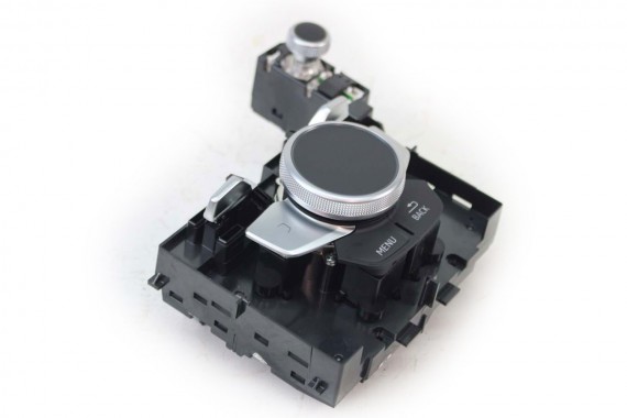 AUDI A3 PANEL gałka MMI 8V0919614BM 3g+ 8V TOUCHPAD STEROWANIA 8V0 919 614 BM 6PS soul (czerń) z touchpadem FL LIFT 8V0919614BM
