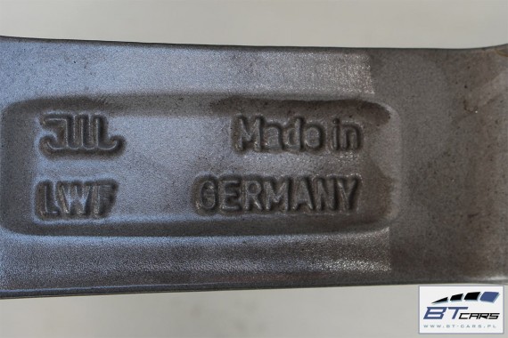 AUDI A4 A5 8W FELGI 18 cali 8W0601025M KOŁA OPONY LATO felga 8J*18H2 ET40 opona Pirelli Cinturato P7 245/40/18 97H 8W0601025M