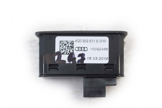AUDI A4 A5 Q5 Q7 PRZYCISK BAGAŻNIKA 4G0959831B 4G0 959 831 B PRZYCISKI klapy tył LIFT 4G0959831B 4G0959831B 4G0959831B 4G0959831