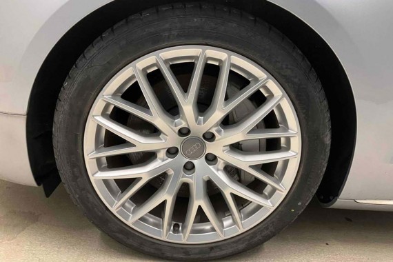 AUDI A8 4H D4 FELGI 20 cali 4H0601025BT OPONY LATO KOŁA felga 9J*20H2 ET37 opona GOODYEAR EAGLE F1 265/40/20 104Y 4H 4H0601025BT