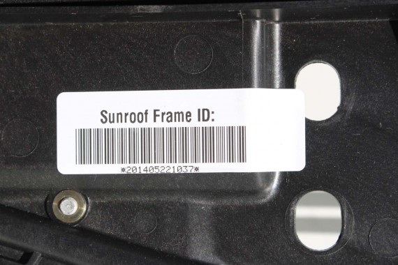AUDI A8 LONG SZYBERDACH DACH SZKLANY 4H4877041E 4H4959591 4H solar 4H4877049 4H4877071 szkło 4H4877072 szyber panorama 4H4877041