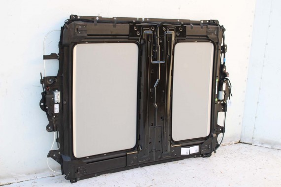 AUDI A8 LONG SZYBERDACH DACH SZKLANY 4H4877041F 4H4959591 4H solar 4H4877049 4H4877071 szkło 4H4877072 szyber panorama 4H4877041