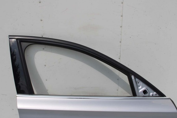 AUDI A8 4H D4 LONG LZ7G DRZWI PRAWE PRZÓD + TYŁ STRONA PRAWA przednie + tylne 2 sztuki LIFT 4H4833052D 4H0831052B Srebrny L5L5