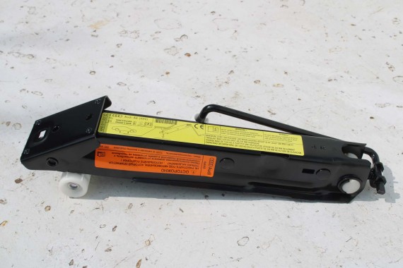 AUDI A8 LEWAREK PODNOŚNIK 4H0011031C 4H0 011 031 C 4H0011031C 2010- D4 4H 4H0011031K 4H0011031L 4H0011031C 4H0011031K 4H0011031L