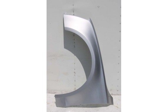 AUDI A8 4H LIFT PRZÓD Matrix maska błotniki zderzak pas przedni lampy wzmocnienie błotnik lampa LZ7G srebrny D4 4H0941035 L5L5