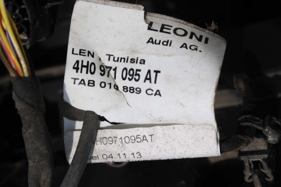 AUDI A8 4H LIFT PRZÓD Matrix maska błotniki zderzak pas przedni lampy wzmocnienie błotnik lampa LZ7G srebrny D4 4H0941035 L5L5