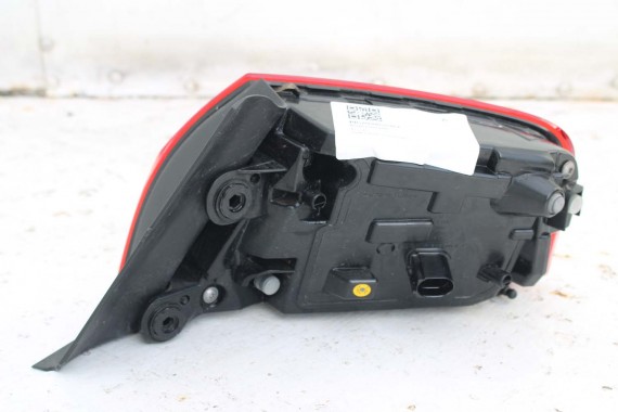 AUDI A8 4H LIFT ZDERZAK KLAPA TYŁ BAGAŻNIKA Matrix lampa LZ9Y czarny 4H0945095K 4H0945096K 4H0945093K 4H0945094K 4H0827023L L8L8