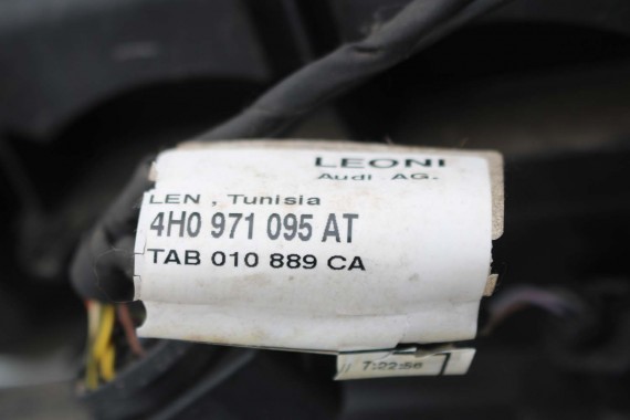 AUDI A8 4H LIFT PRZÓD Matrix maska błotniki zderzak pas przedni lampy wzmocnienie błotnik lampa LZ9Y czarny D4 4H0941035 L8L8 FL