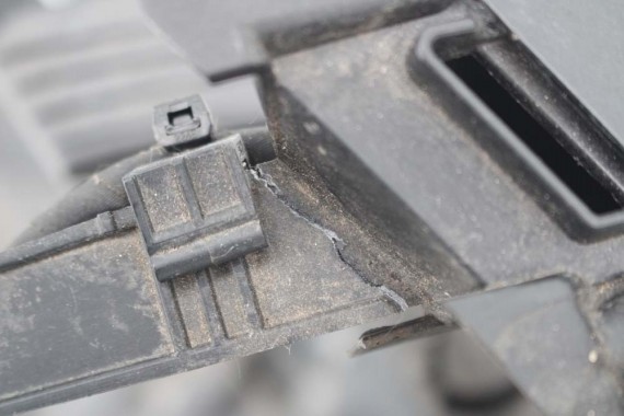 AUDI A8 4H LIFT PRZÓD Matrix maska błotniki zderzak pas przedni lampy wzmocnienie błotnik lampa LZ9Y czarny D4 4H0941035 L8L8 FL