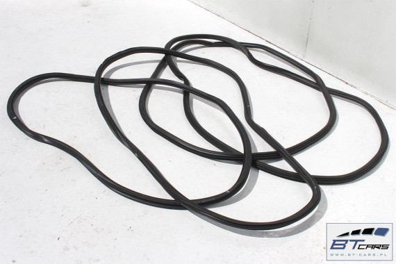 AUDI A4 SEDAN USZCZELKI DRZWI 8W0831721 8W5833721 8W0 831 721 A uszczelka 8W0831721A 8W5833721A 8W0831721B 8W5833721B 8W0831721C