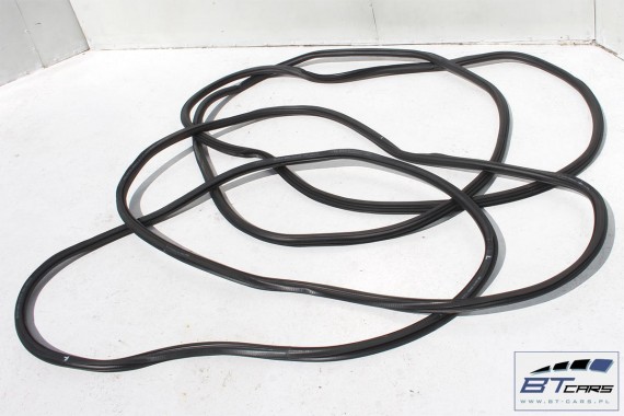 AUDI A4 SEDAN USZCZELKI DRZWI 8W0831721 8W5833721 8W0 831 721 A uszczelka 8W0831721A 8W5833721A 8W0831721B 8W5833721B 8W0831721C