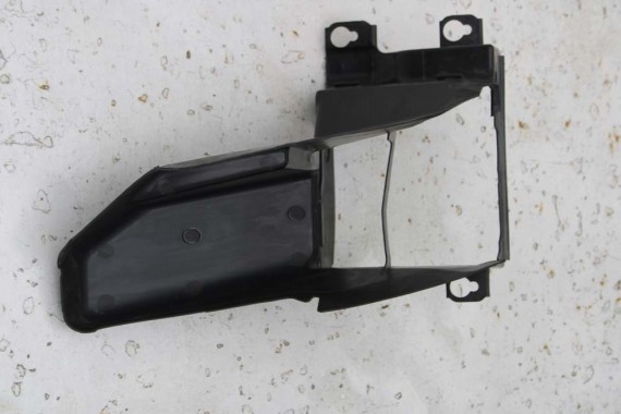 AUDI A8 KIEROWNICA WLOT POWIETRZA 4H0117335D 4H0117335D 4H0117335 przód przednie D4 FL LIFT 4H0117335D 4H0121673D 4H0 117 335 D