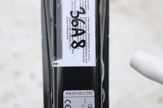 AUDI A8 LEWAREK PODNOŚNIK 4H0011031L 4H0 011 031 4H0011031C D4 4H0011031K 4H0011031L 4H0011031C 4H0011031K 4H0011031L 4H0011031L