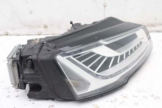 AUDI A8 LIFT LAMPY PRZÓD Matrix 4H0941035 4H0941036 przednia LAMPA LED D4 4H przednie 4H0941783 4H0941784 4H0941783C 4H0941784C
