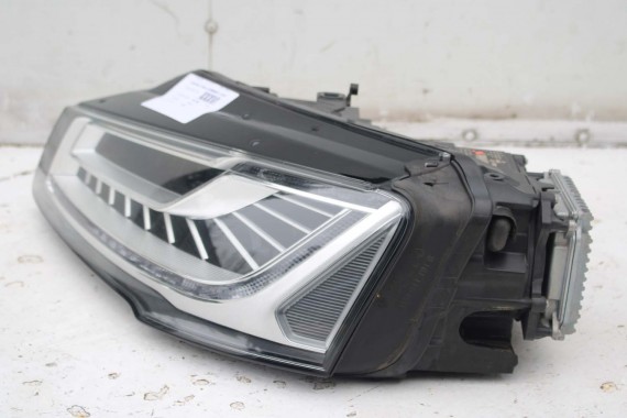 AUDI A8 LIFT LAMPY PRZÓD Matrix 4H0941035 4H0941036 przednia LAMPA LED D4 4H przednie 4H0941783 4H0941784 4H0941783C 4H0941784C