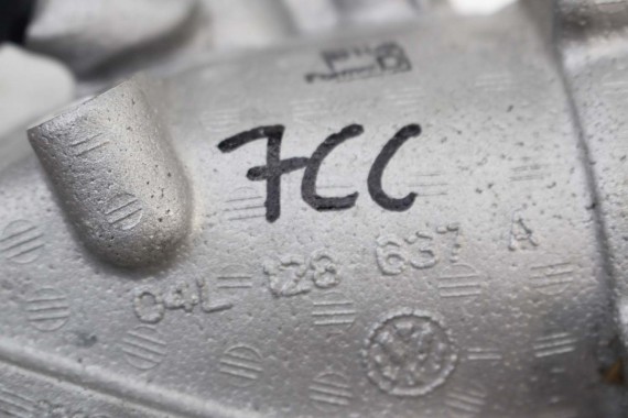 VW AUDI SKODA SEAT KRÓCIEC 04L128637A PRZYŁĄCZENIOWY nakładka rury ssacej silnik 1.6 2.0 TDi 04L128637A 04L128637A 04L128637A