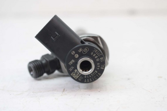 SKODA VW AUDI WTRYSKI WTRYSKIWACZE 04L130277AC 04L 130 277 AC diesel wtrysk wtryskiwacze KOMPLET WTRYSKIWACZY SEAT 2.0 TDi