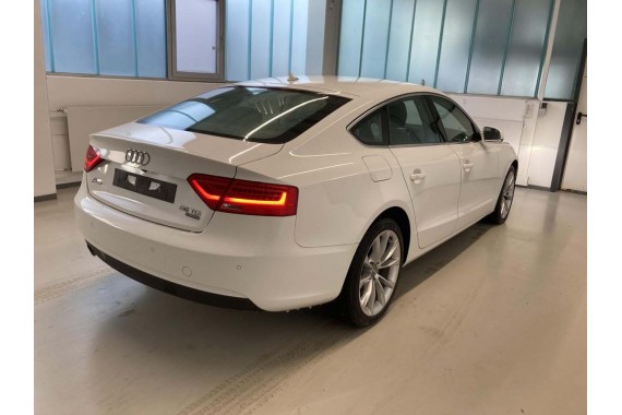 AUDI A5 SPORTBACK LAMPA TYŁ LAMPY TYLNE 8T8945095F 8T8945096F 8T0945093C 8T0945094C 8T8945095F 8T8945096F 8T0945093C 8T0945094C