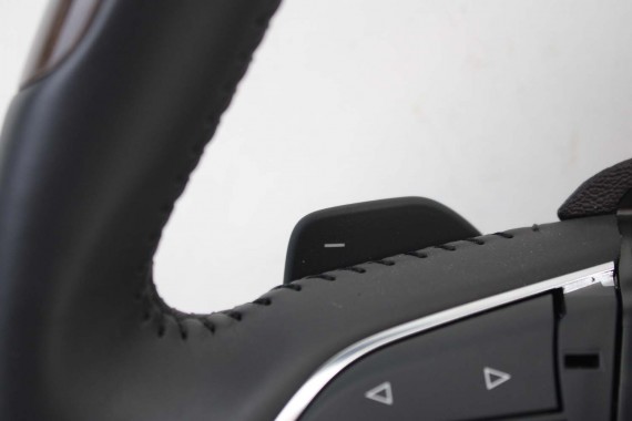 AUDI A8 KIEROWNICA DREWNO 4H0419091AH 4H0419091BC 4H0419091AH 4H D4 4H0419091N FIZ czarny 4H0419091AH 4H0419091BC 4H0419091AH