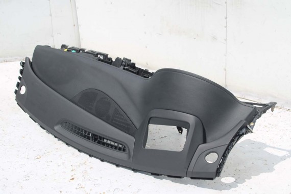 AUDI A8 KONSOLA DESKA ROZDZIELCZA KOKPIT PULPIT 4H1857001J Kolor 38M czarny 4H D4 4H1857001J 4H1857001N 4H1857001J 4H1857001N