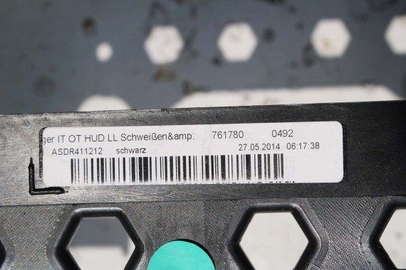 AUDI A8 KONSOLA DESKA ROZDZIELCZA KOKPIT PULPIT 4H1857001J Kolor 38M czarny 4H D4 4H1857001J 4H1857001N 4H1857001J 4H1857001N