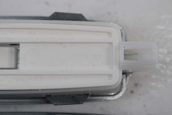 AUDI A5 A6 A7 A8 TT LAMPKA PODSUFITKI 4H0947105C 4H0 947 105 C oświetlenie kabiny Led 4H0947105C 4H0947105C 4H0947105C 4H0947105