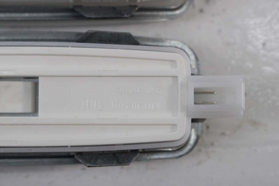 AUDI A5 A6 A7 A8 TT LAMPKA PODSUFITKI 4H0947105C 4H0 947 105 C oświetlenie kabiny Led 4H0947105C 4H0947105C 4H0947105C 4H0947105