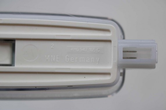 AUDI A5 A6 A7 A8 TT LAMPKA PODSUFITKI 4H0947105C 4H0 947 105 C oświetlenie kabiny Led 4H0947105C 4H0947105C 4H0947105C 4H0947105