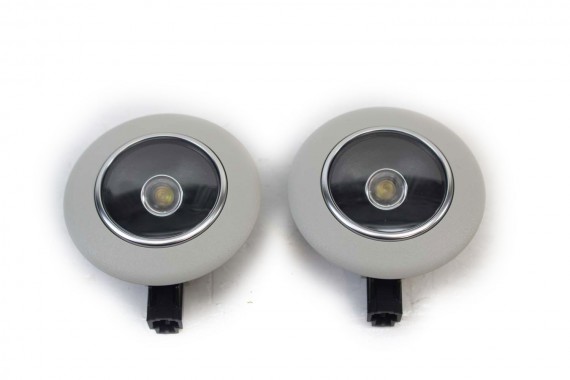 AUDI A8 LAMPKA OŚWIETLENIE...