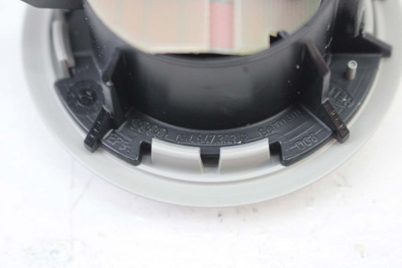 AUDI A8 LAMPKA OŚWIETLENIE PODSUFITKI  4H4947303B 4H4947303 Kolor: ET1 - kryształowo srebrny 4H4947303B 4H4947303 4H4947303B