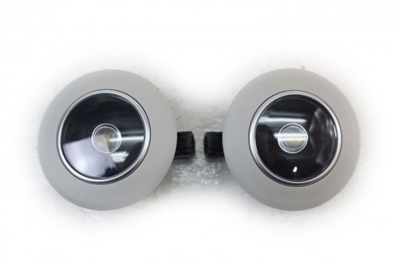 AUDI A8 LAMPKA OŚWIETLENIE PODSUFITKI  4H4947303B 4H4947303 Kolor: ET1 - kryształowo srebrny 4H4947303B 4H4947303 4H4947303B