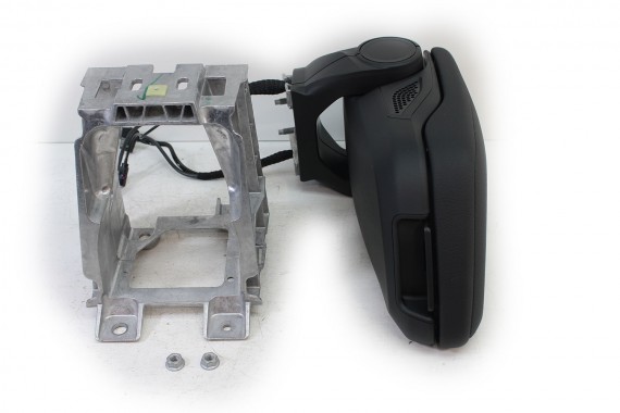 BMW X1 F48 PODŁOKIETNIK 1264489 1296887 1296887 51 16 6835214 51 16 9317568 51 16 6835208 skóra kolor czarny + indukcja 6835214