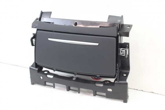 AUDI A8 POPIELNICZKA TUNELA TAPICERKA 4H0864051B D4 4H 2010-2018 4H0 864 051 B 6PS czarny (soul) 4H0864051B 4H0864051B 4H0864051