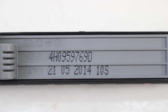 AUDI A8 PRZYCISKI PAMIĘCI FOTELI 4H0959769D 4H0959770D 4H0959769E 4H0959770E przycisk fotela 4H0 959 769 D 4H0 959 770 D 4H D4