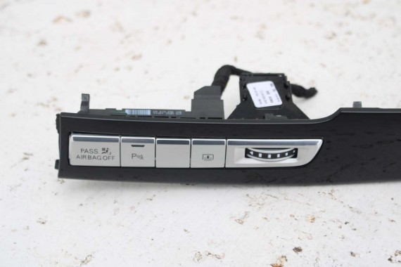 AUDI A8 PANEL Z PRZYCISKAMI PRZYCISKI 4H1959673P 4H0820911B przycisk 4H1 959 673 P 4H1959673P 4H1959673P 4H1959673P 4H1959673