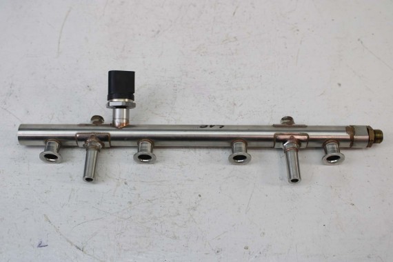 AUDI VW SEAT LISTWA WTRYSKOWA 06K133317G 06K 133 317 G rozdzielacz paliwa 06K133317G 06K133317C 06K133317G 06K133317AB 06K133317