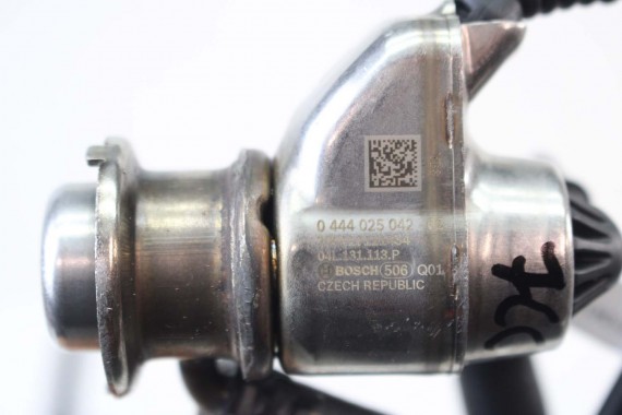 AUDI ZAWÓR WTRYSKIWACZ 04L131113P silnik 1.6, 2.0 TDi 04L 131 113 P Wtryskiwacz środka redukującego przewód dozujący