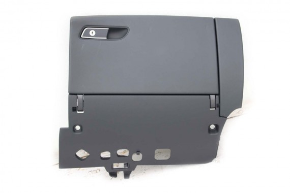 AUDI A8 SCHOWEK KONSOLI...