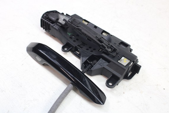 AUDI A4 8W KLAMKA DRZWI 8W0837206 TYŁ tylne przód przednie Kessy 8W0837812 8W0837240 8W0927754 8W0837205 8W1837811 8W0837239 B9