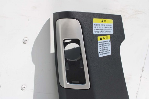 AUDI A8 POSZYCIE SŁUPKA B 4H0867243H 4H0867244H 4H0867285 4H0867286 4H D4 słupek OSŁONA dolne 4H0867243A 4H0867244A 4H0867243