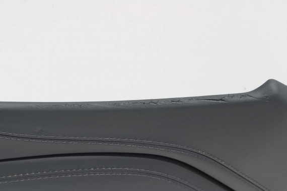 AUDI A8 WYKOŃCZENIE TUNELU ŚRODKOWEGO 4H1863303D 4H1863304D 4H1863303G 4H1863304G 4H1 863 303 D 4H 25D - czarny 4H1863303D