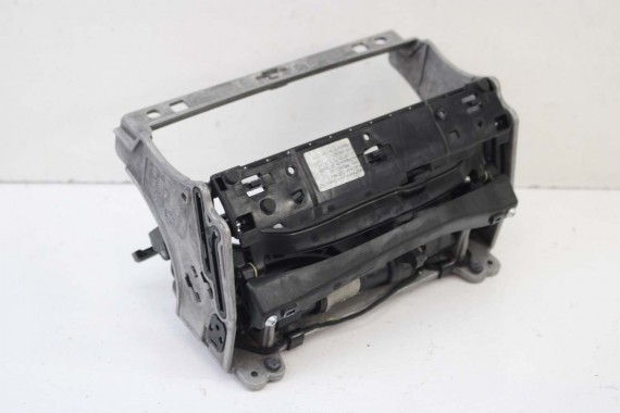 AUDI A8 MECHANIZM WINDA MONITORA EKRANU 4H0857273D 4H 857273C 4H0857273D 4H0857273D 4H0857273C 4H0857273D 4H0857273C 4H0857273D