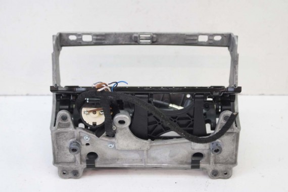 AUDI A8 MECHANIZM WINDA MONITORA EKRANU 4H0857273D 4H 857273C 4H0857273D 4H0857273D 4H0857273C 4H0857273D 4H0857273C 4H0857273D