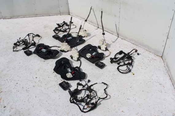 AUDI A8 4H D4 DOCIĄGANIE DRZWI DOCIĄGI DOMYKANIE 4H1837016E 4H1837015E 4H0839016C 4H0839015C 4H0959795D 4H0959793G 4H0959792G