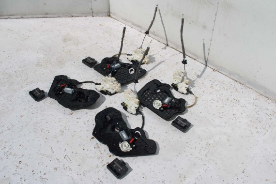 AUDI A8 4H D4 DOCIĄGANIE DRZWI DOCIĄGI DOMYKANIE 4H1837016E 4H1837015E 4H0839016C 4H0839015C 4H0959795D 4H0959793G 4H0959792G