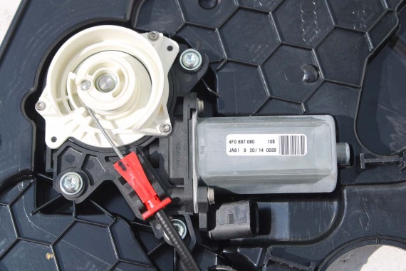 AUDI A8 4H D4 DOCIĄGANIE DRZWI DOCIĄGI DOMYKANIE 4H1837016E 4H1837015E 4H0839016C 4H0839015C 4H0959795D 4H0959793G 4H0959792G