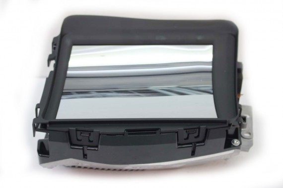 AUDI A8 PROJEKTOR HEAD UP...