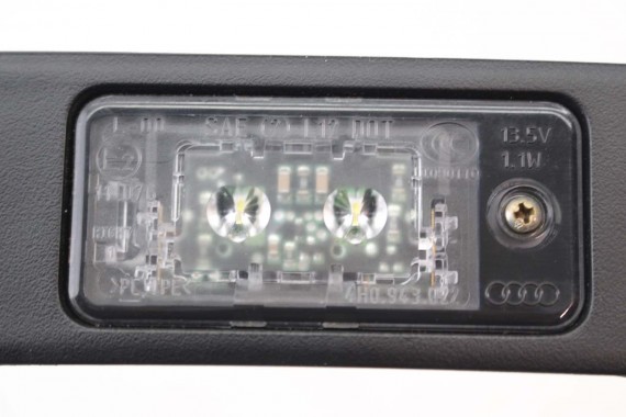 AUDI A8 4H LISTWA RĄCZKA KLAPY BAGAŻNIKA 4H0827574B 4H0 827 574 B SWITCH oświetleniem tylnej tablicy LED D4 4H0943021 4H0943022