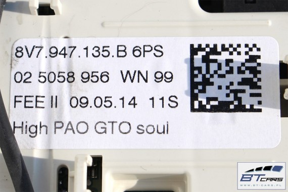 AUDI TT CABRIO LAMPKA PODSUFITKI 8V7947135B Kolor 6PS czarny soul 8V7 947 135 B 8S led oświetlenie kabiny 8V7947135B 8S7