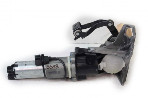 AUDI A8 SIŁOWNIK KLAPY...